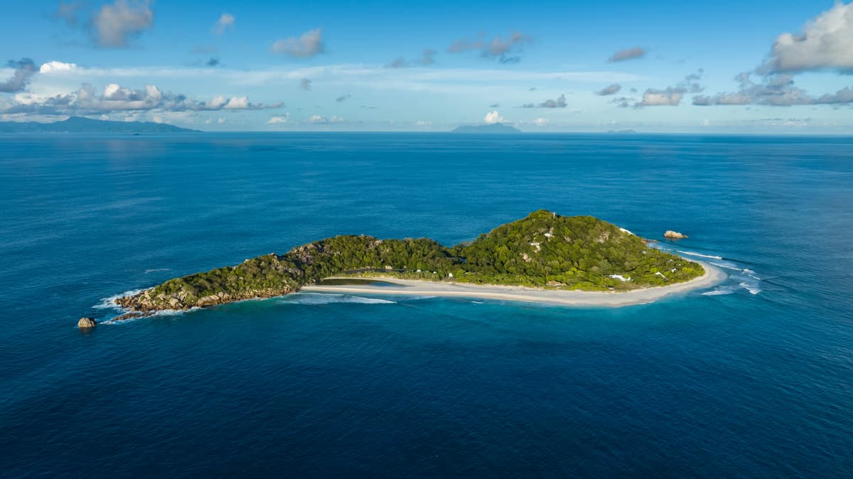 Scenic view of Cousine