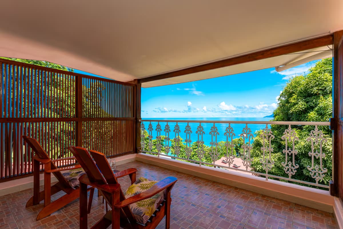 Superior Deluxe room - Glacis Heights Villa
