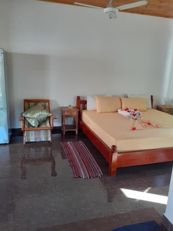 One-bedroom apartment - Corner Bay Apartments