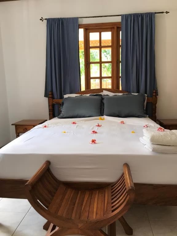 Villa - The Islander Hotel