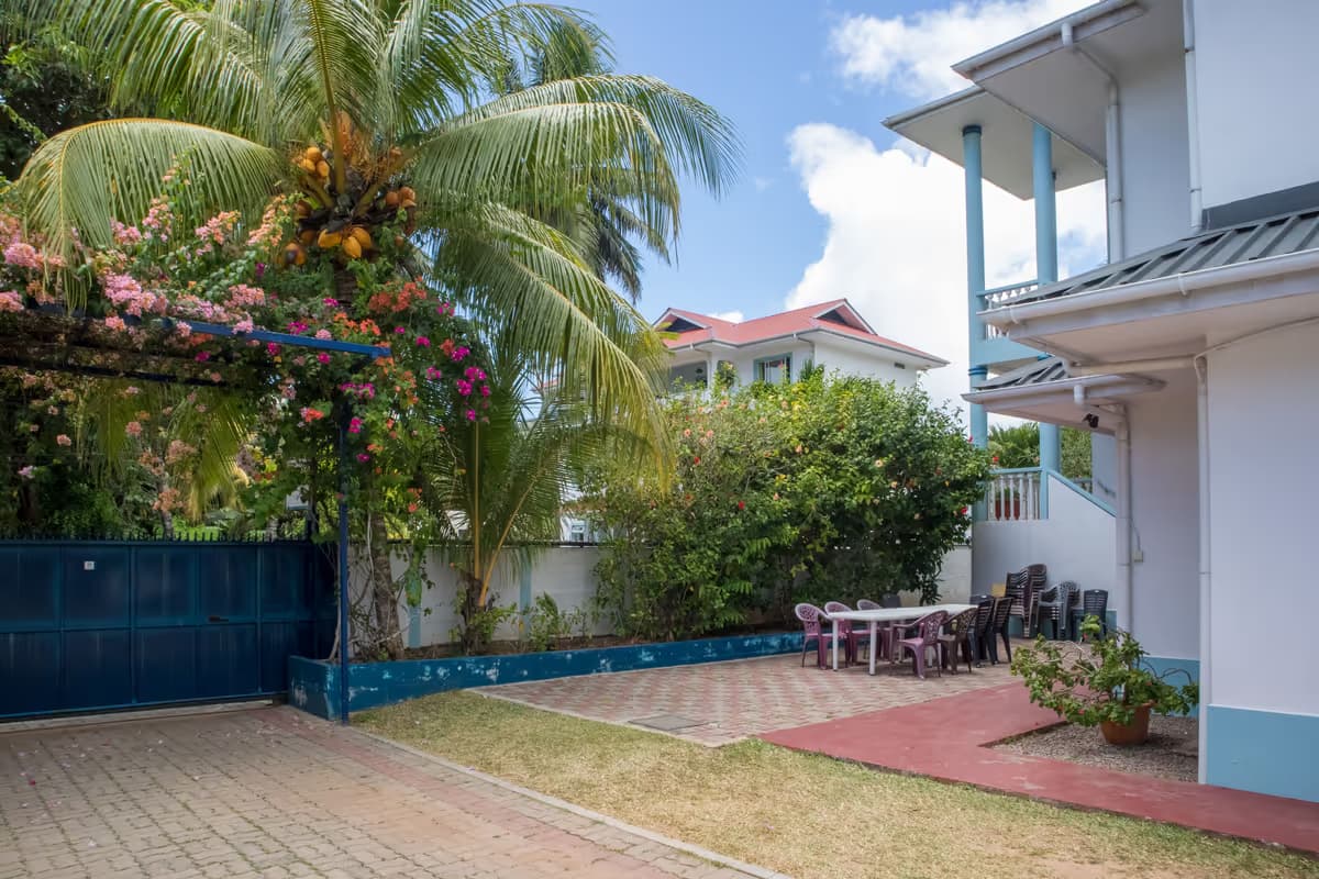 La Villa Therese Holiday Apartments