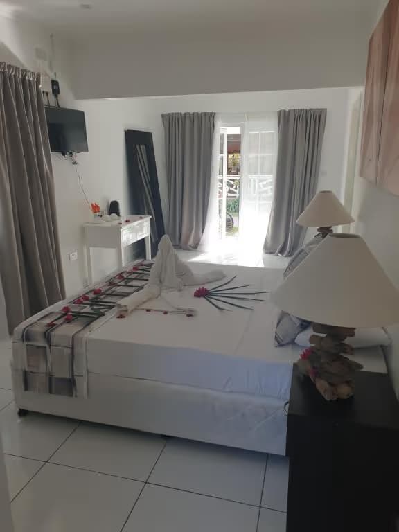 Bungalow  (Family room or Double room) - Villa Authentique