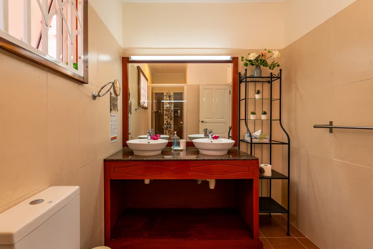 Superior Double room - Glacis Heights Villa