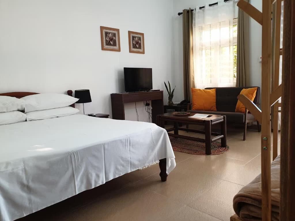 Studio with garden view - La Maison Hibiscus