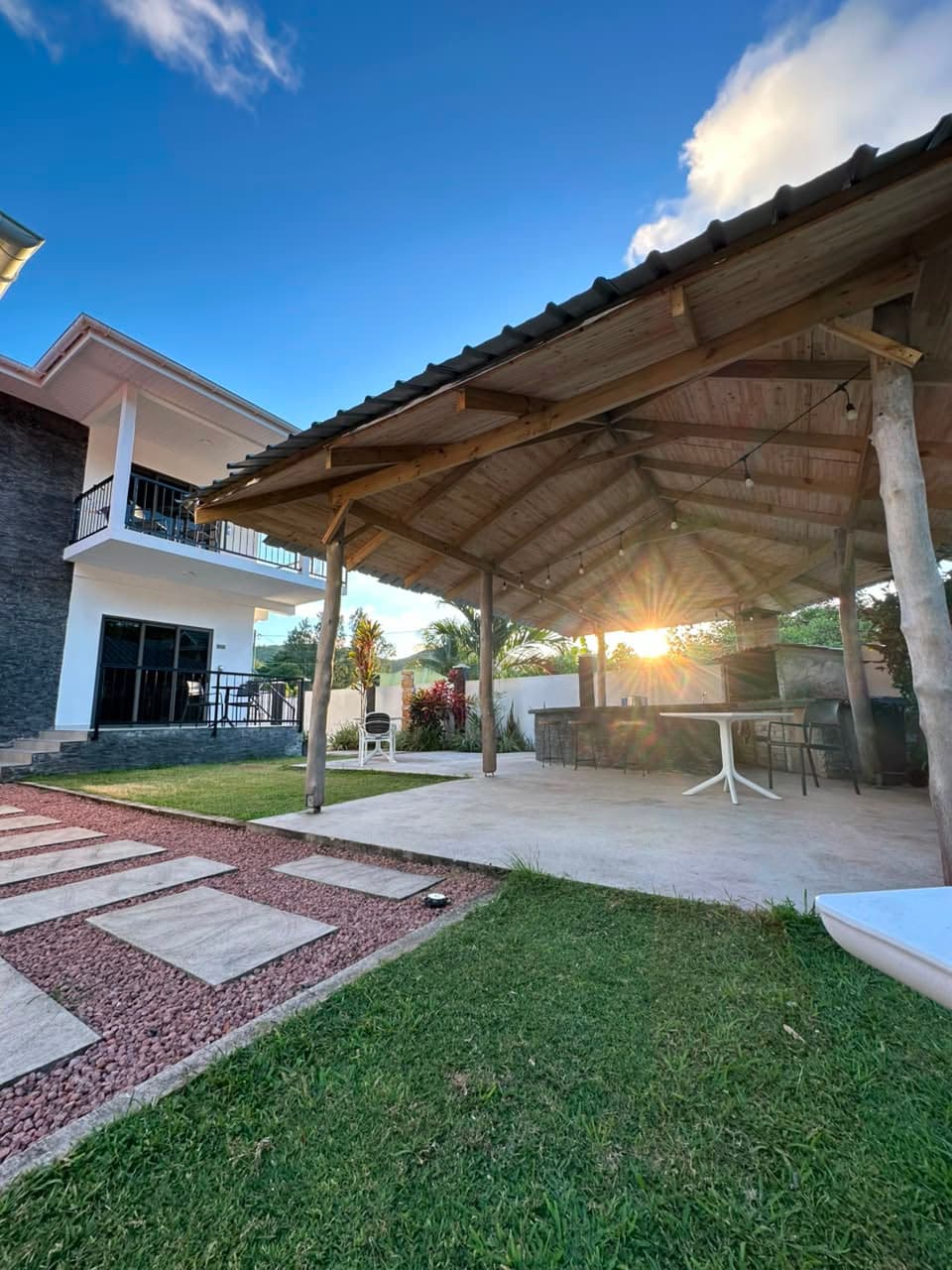 Vinc. Villa
