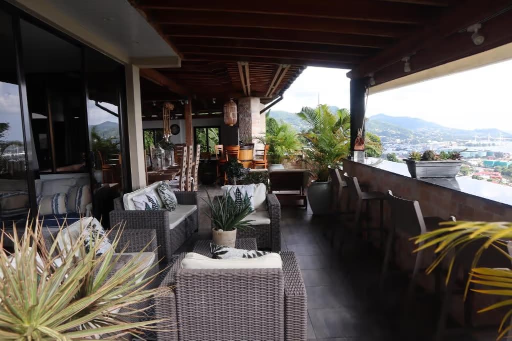 180 Degrees Self Catering