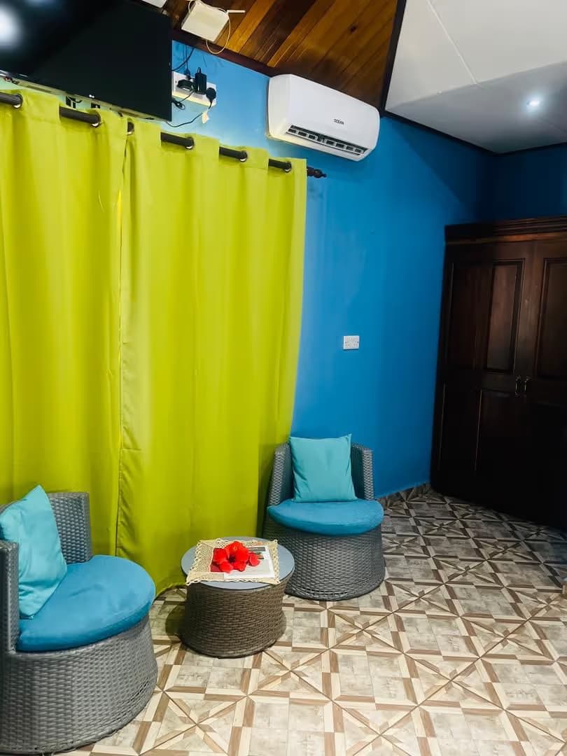 Villa Kara - Island Bungalow