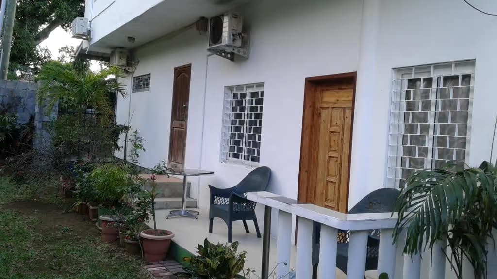 Corner Bay Apartments