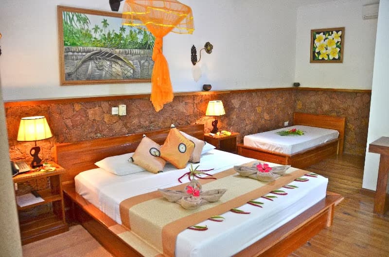 Tron Koko - Cocotier Du Rocher