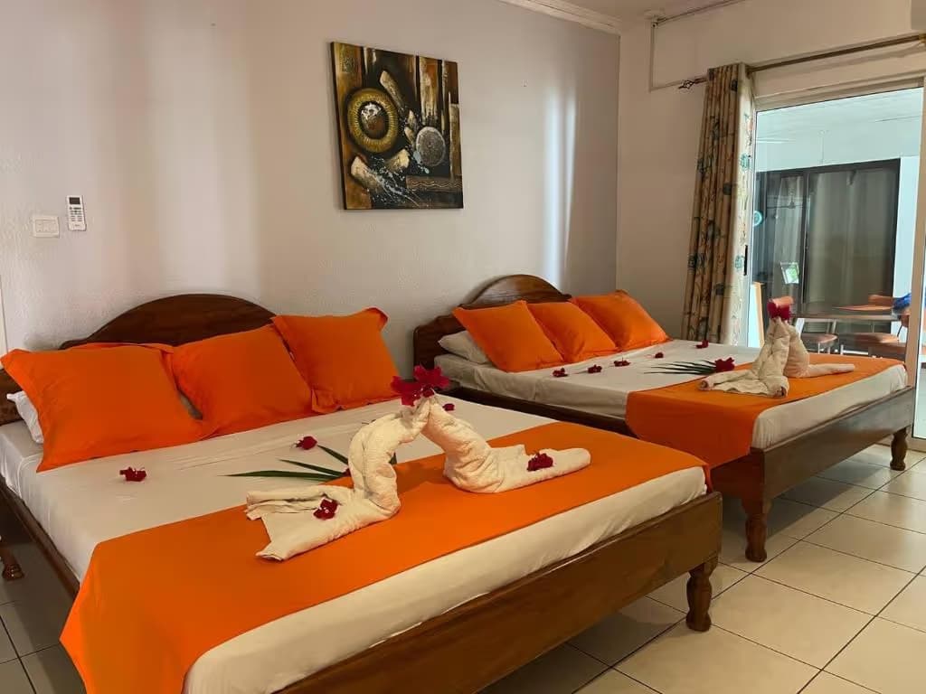 Bedroom Quadruple room