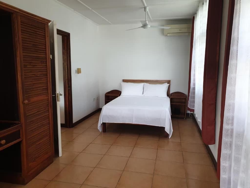 Apartment with balcony - La Maison Hibiscus