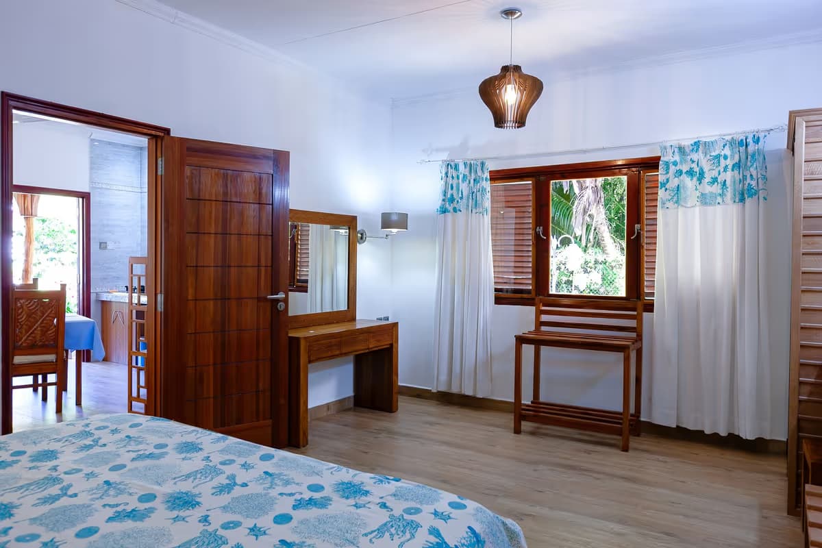 Deluxe apartment - The Islander Hotel