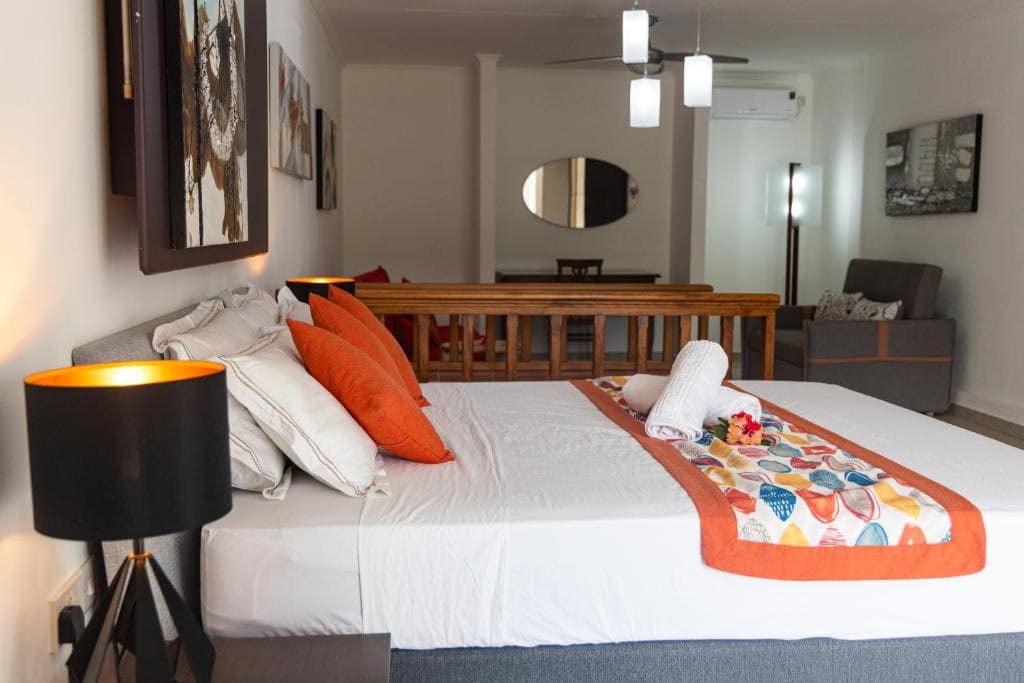 Two-bedroom apartment - Praslin Paradise Holiday Apartments