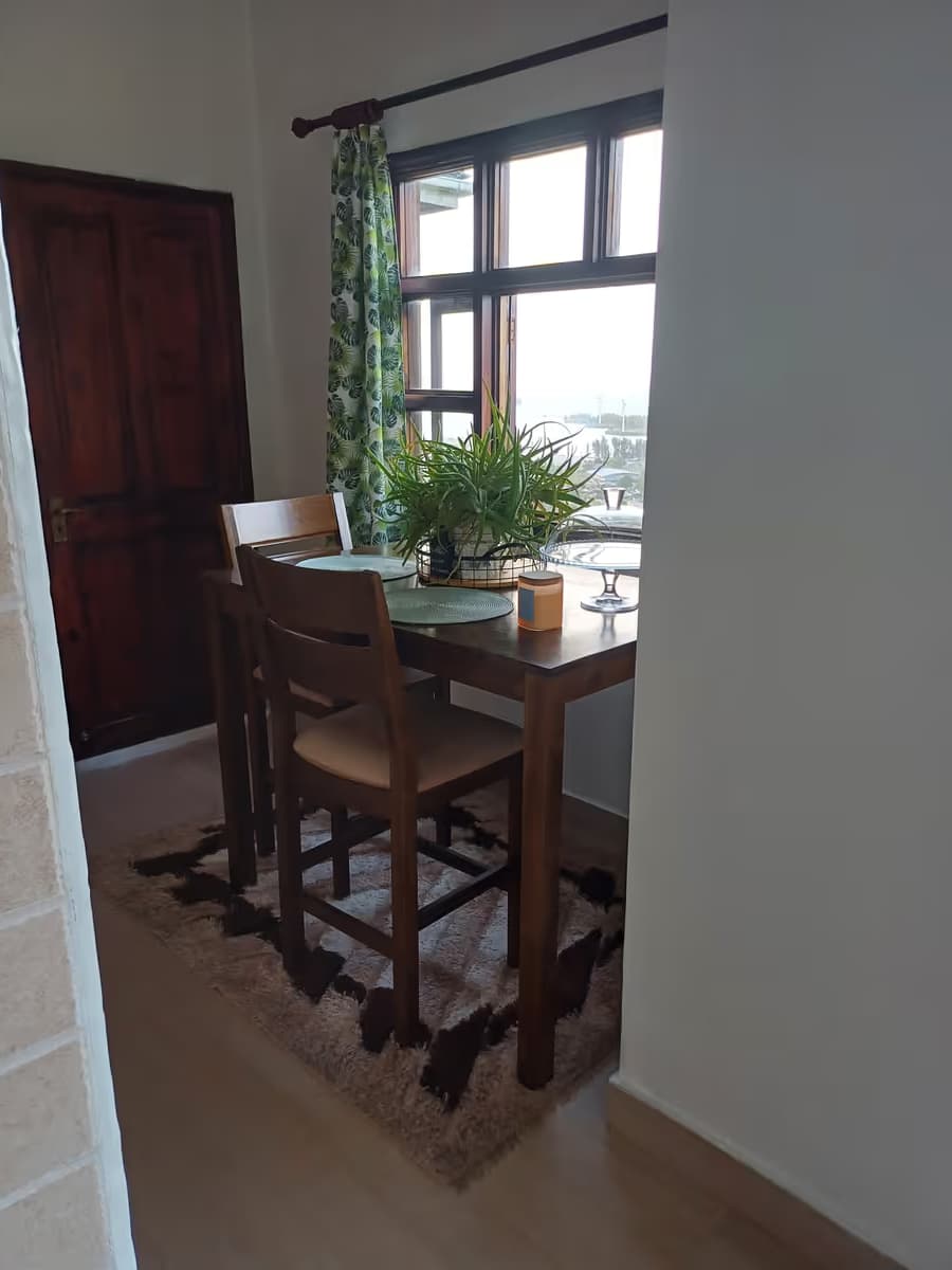  Jewel Room - 180 Degrees Self Catering