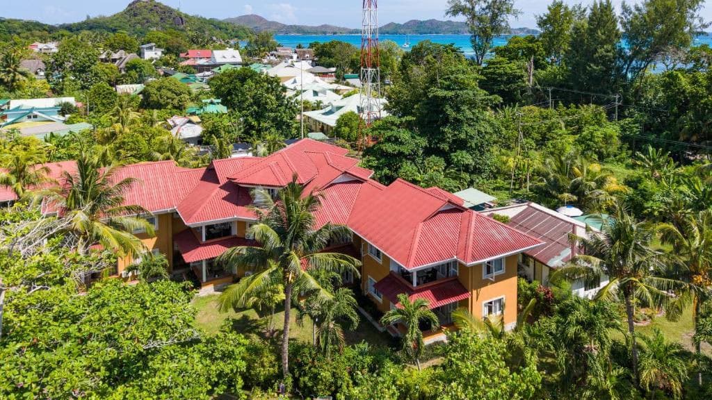 Praslin Paradise Holiday Apartments