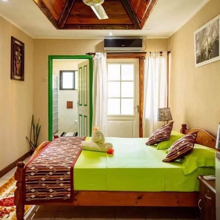 Cozy room - La Passe Guesthouse