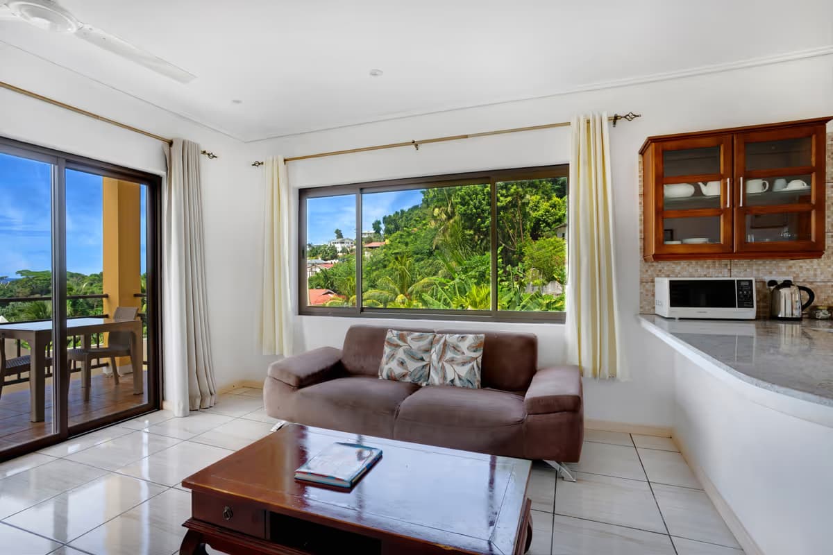 Red room sea view - Dar and Douce Apartments