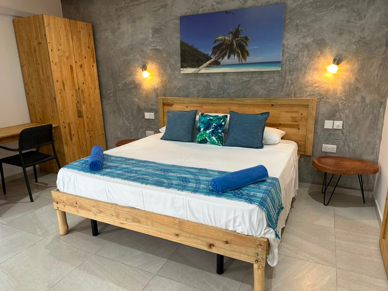Room primary image