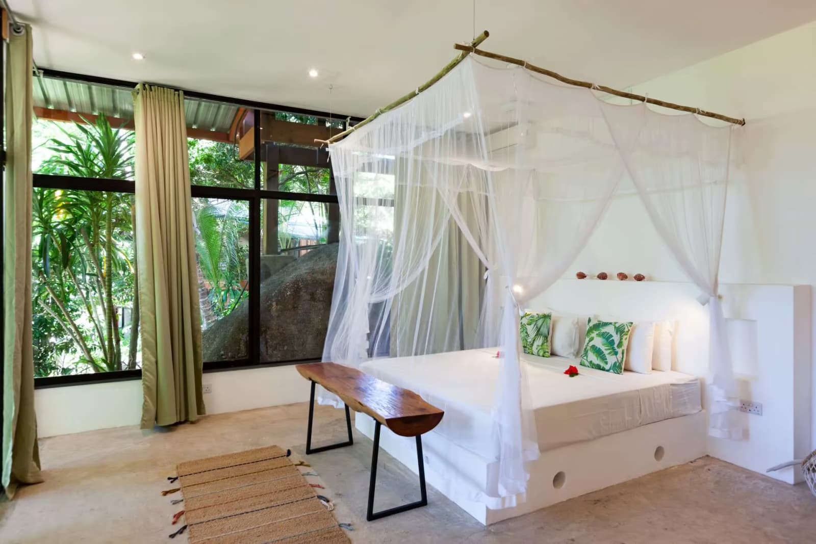 Katiti - 1-bedroom - La Pointe Beach Huts