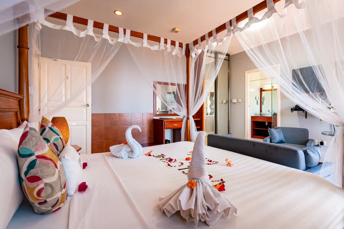 Executive Deluxe Room - Glacis Heights Villa