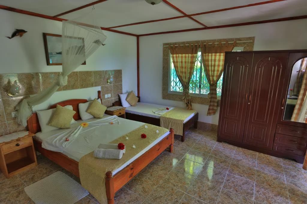 Triple room - Rising Sun Guesthouse